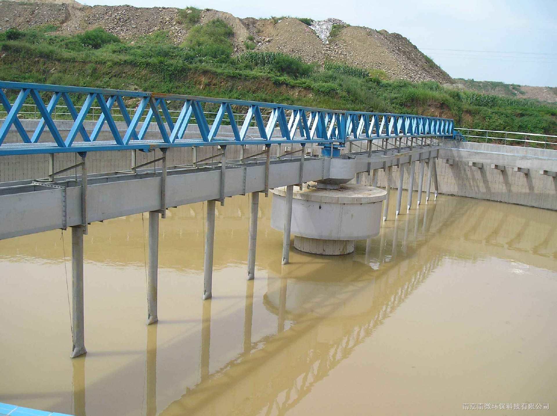 周邊刮吸泥機(jī)